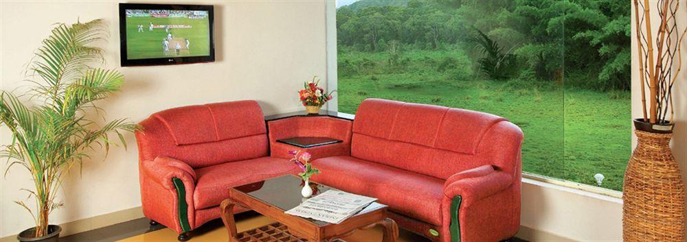 Jungle Park Resorts Thekkady Esterno foto