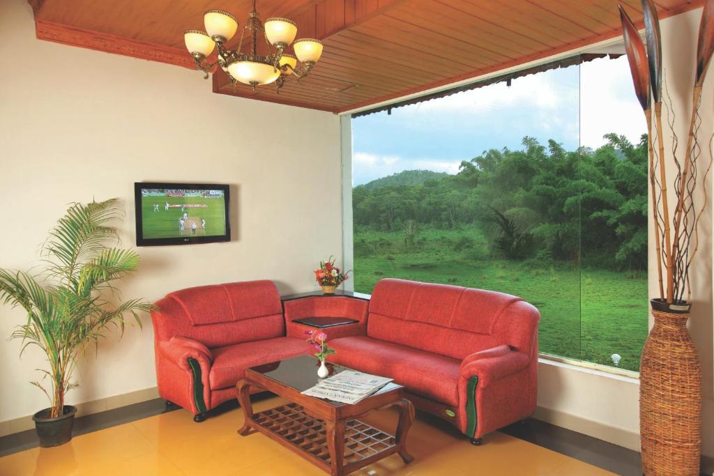 Jungle Park Resorts Thekkady Esterno foto