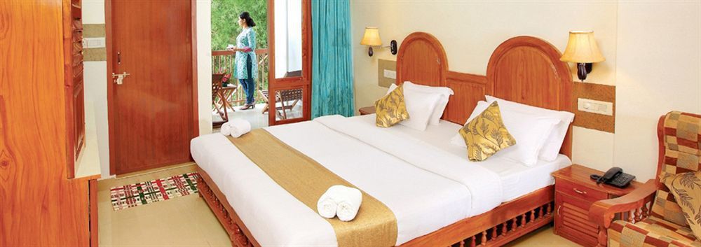 Jungle Park Resorts Thekkady Esterno foto